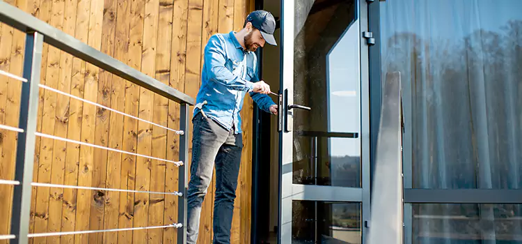 Patio Screen Door Installation Manitowoc